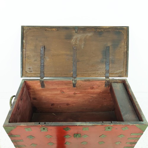 195A - CHINESE RED LACQUER MILITARY CHEST, 18th century, rare painted camphorwood with brass fittings, 60cm... 