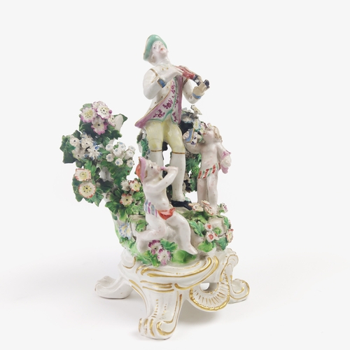 24 - FIDDLER FIGURE GROUP, 18th century, probably Bow porcelain, hand painted, 20cm H.