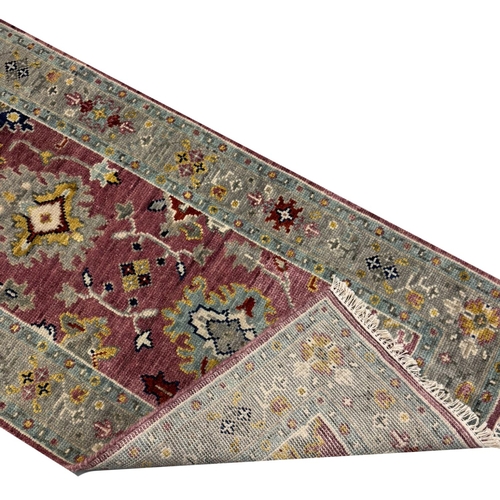 106 - CONTEMPORARY SULTANABAND DESIGN LONG RUNNER, 395cm x 79cm.