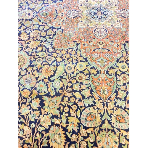 118 - FINE SILK ISPHAHAN DESIGN CARPET, 320cm x 220cm.