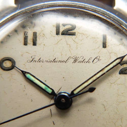 103 - IWC WRISTWATCH, 1947, 31mm, Cal.60, movement Ref. 1150927, case Ref. 1214375, currently ticking.