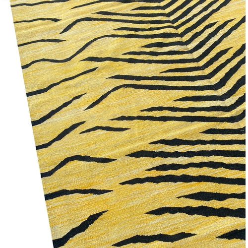 251 - TIGER DESIGN KILIM, 295cm x 200cm.