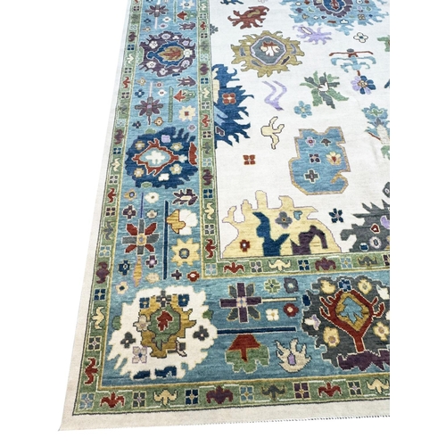 256 - FINE CONTEMPORARY SULTANABAD DESIGN CARPET, 421cm x 300cm.