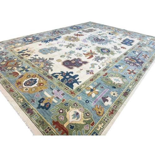 256 - FINE CONTEMPORARY SULTANABAD DESIGN CARPET, 421cm x 300cm.