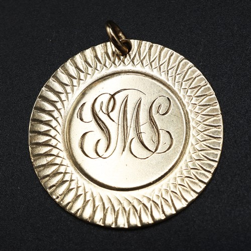 48 - A COLLECTION OF 9CT GOLD, comprising two pendants with inscribed initials, a yellow metal inscribed ... 