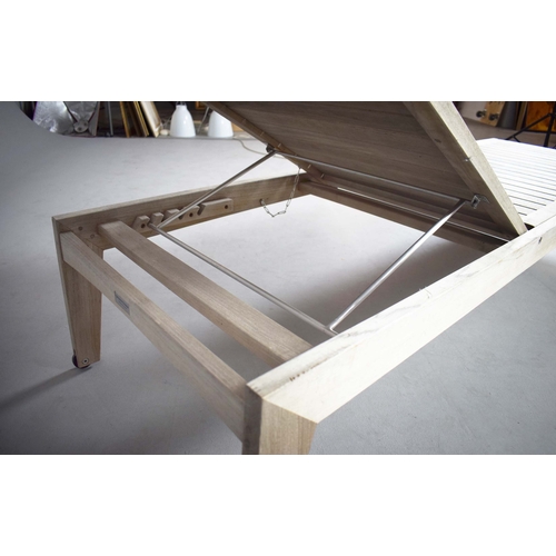 637 - INDIAN OCEAN COVE SUN LOUNGER. 202cm L approx.