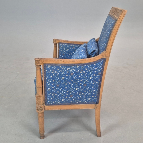 347 - DIRECTOIRE BERGERE. Beechwood and blue fabric.