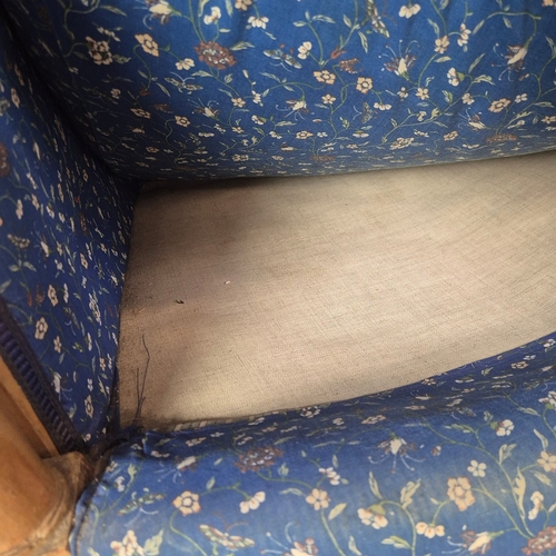 347 - DIRECTOIRE BERGERE. Beechwood and blue fabric.