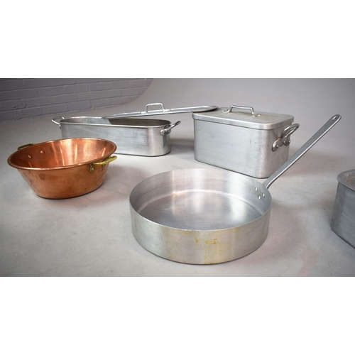 354 - A COLLECTION OF FIVE KITCHEN FISH POACHERS AND PANS. (5). comprising an aluminium turbot poacher and... 