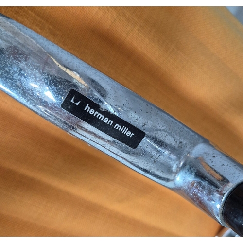 19 - HERMAN MILLER ALUMINIUM GROUP CHAIRS, A PAIR. by Charles and Ray Eames, vintage 20th Century, 84cm H... 