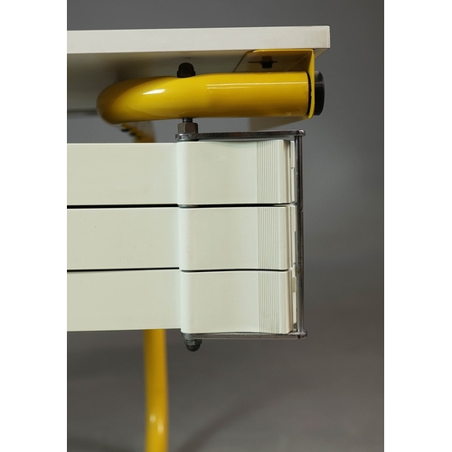 59 - ATTRIBUTED TO BIEFFEPLAST TECNIGRAFO DESK. by Joe Colombo, vintage 20th Century 70cm H x 115cm W x 6... 