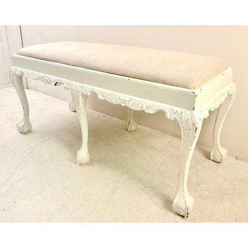22 - HALL SEAT WITH NEUTRAL LINEN UPHOLSTERY ON PAINTED CLAW AND BALL SUPPORTS. 58cm H x 116cm W x 50cm D... 