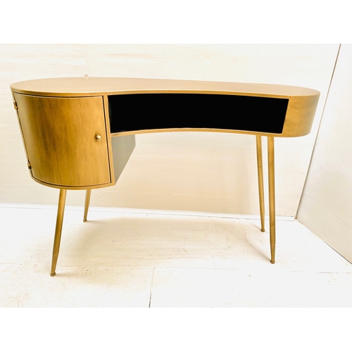 68 - CONTEMPORARY GILT METAL KIDNEY SHAPED DESK. 81cm H x 120cm W x 50cm D.