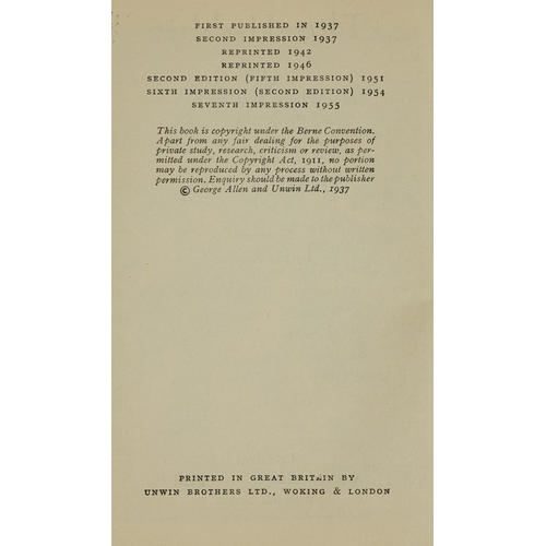 16 - J.R.R. TOLKIEN. THE HOBBIT, 1955, UK 7TH IMPRESSION WITH DUST JACKET. London: Allen & Unwin, 1955. 2... 