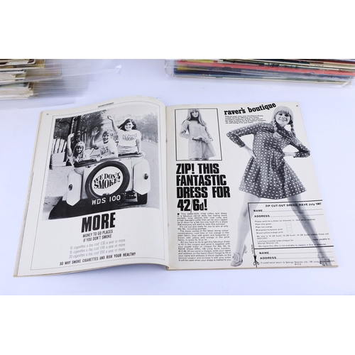 47 - VINTAGE RAVE MAGAZINES, NEAR FULL RUN OF 72 ISSUES, 1964-71. Rave Magazines, 72 issues of the UK's i... 