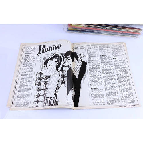 47 - VINTAGE RAVE MAGAZINES, NEAR FULL RUN OF 72 ISSUES, 1964-71. Rave Magazines, 72 issues of the UK's i... 