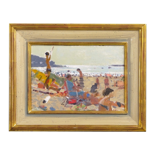 2 - KEN HOWARD (1932-2022). BEACH SCENE ON A SUMMER'S DAY. oil on panel, signed lower left, 16cm x 22cm ... 