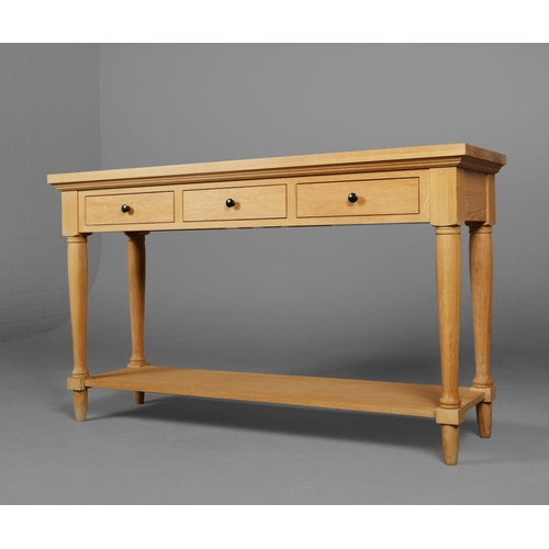 558 - NEPTUNE HENLEY CONSOLE TABLE. 130cm x 38cm x 77cm approx.