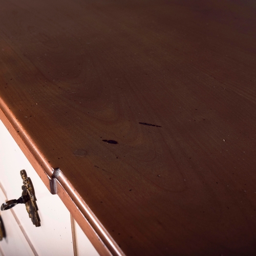 578 - ROCHE BOBOIS FIVE DRAWER CHEST. painted antiqued finish 115cm t x 70 cm w x 40 cm d.