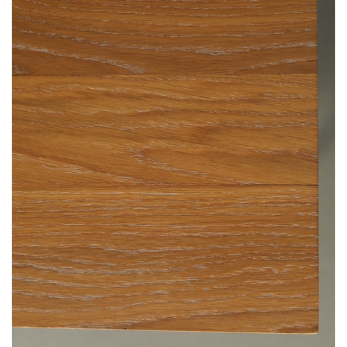 593 - HEALS CHEST OF DRAWERS. with 2 short above 2 long drawers.