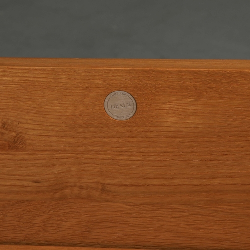 594 - ATTRIBUTED TO HEALS BRUNEL HANGING RAIL. 99cm x 49cm x 162.5cm approx.