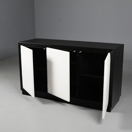 613 - ATTRIBUTED TO THE SOFA & CHAIR COMPANY SOHO SIDEBOARD. 150cm x 50cm x 85.5cm approx.