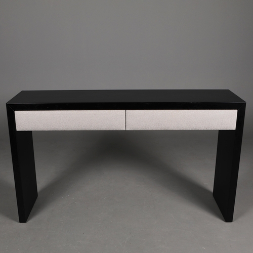 615 - ATTRIBUTED TO THE SOFA & CHAIR COMPANY SOHO CONSOLE TABLE. 2 drawers, 140cm x 38cm x 80cm approx.