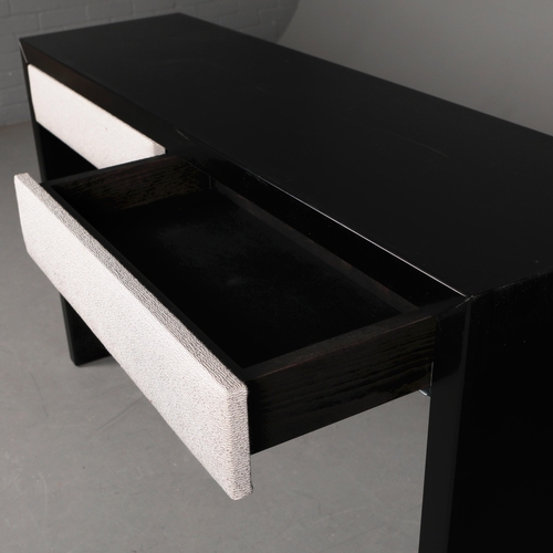 615 - ATTRIBUTED TO THE SOFA & CHAIR COMPANY SOHO CONSOLE TABLE. 2 drawers, 140cm x 38cm x 80cm approx.