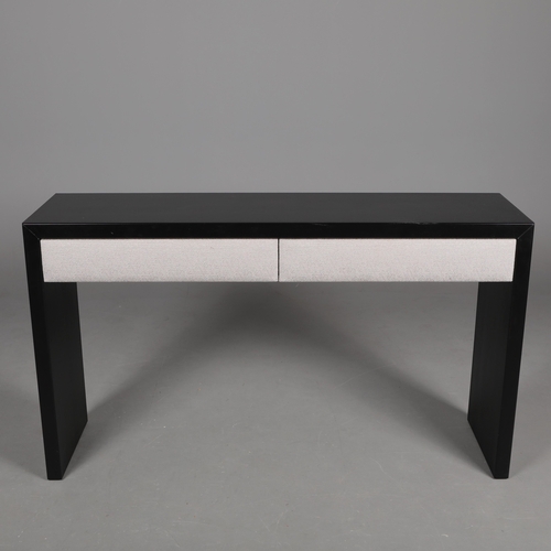 615 - ATTRIBUTED TO THE SOFA & CHAIR COMPANY SOHO CONSOLE TABLE. 2 drawers, 140cm x 38cm x 80cm approx.