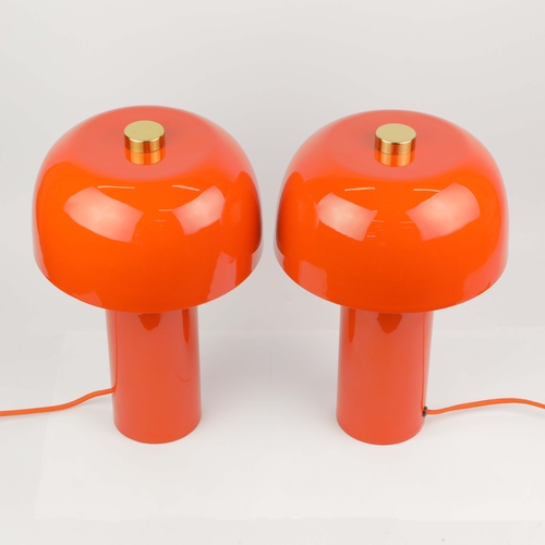 148 - 1970S ITALIAN STYLE TABLE LAMPS, A PAIR. 38cm H each approx. (2).