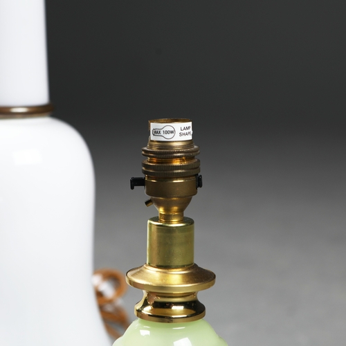 29 - CENEDESE MURANO GLASS TABLE LAMP, AND 3 OTHERS DIFFERING AND UNSIGNED. (4). 63cm H at tallest approx... 