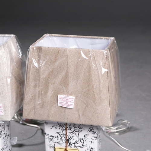 51 - LAUREN RALPH LAUREN HOME TABLE LAMPS, A PAIR. with shades, 41cm H each approx. (2).