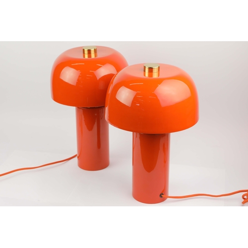 148 - 1970S ITALIAN STYLE TABLE LAMPS, A PAIR. 38cm H each approx. (2).