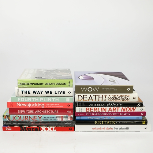 125 - A COLLECTION OF MIXED GENRE COFFEE TABLE BOOKS (49). A collection of around 50 coffee table books in... 