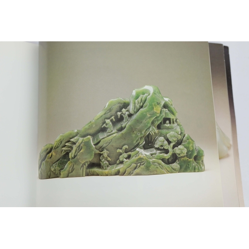 126 - COLLECTION OF BOOKS REGARDING ASIAN ART, POTTERY AND OBJET D'ART (76). A sizable collection of non-f... 