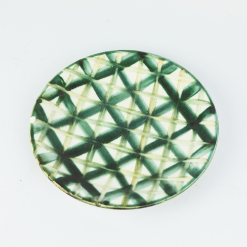 90 - ROBERT PICAULT (1919-2000). PLAQUE. Verte et Umber painted en Blanc glaze, 18cms, sign with monogram... 