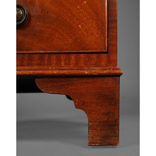 197 - CHEST, GEORGIAN STYLE MAHOGANY. with a brushing slide over four long drawers on bracket supports 85c... 