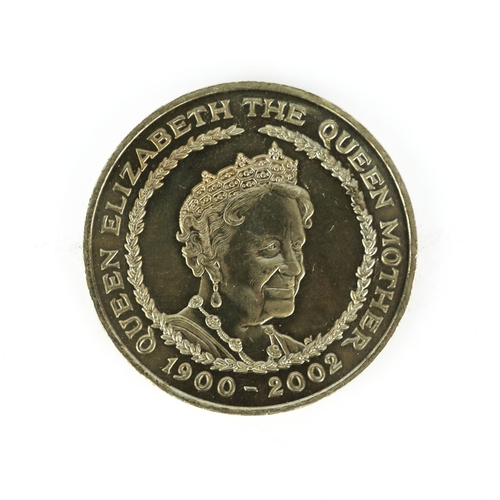 198 - TWO SILVER PROOF COMMEMORATIVE ROYAL WEDDING PRINCE OF WALES AND LADY DIANA SPENCER BOXED COINS. (9)... 