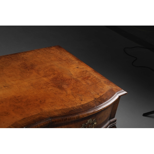 252 - QUEEN ANNE STYLE WALNUT SERPENTINE WRITING TABLE. Early 20th century with drawer and cabriole suppor... 