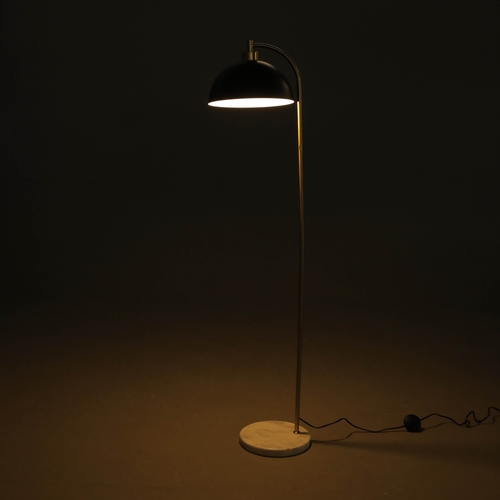 284 - 1970S ITALIAN STYLE FLOOR LAMP. 146cm H approx.