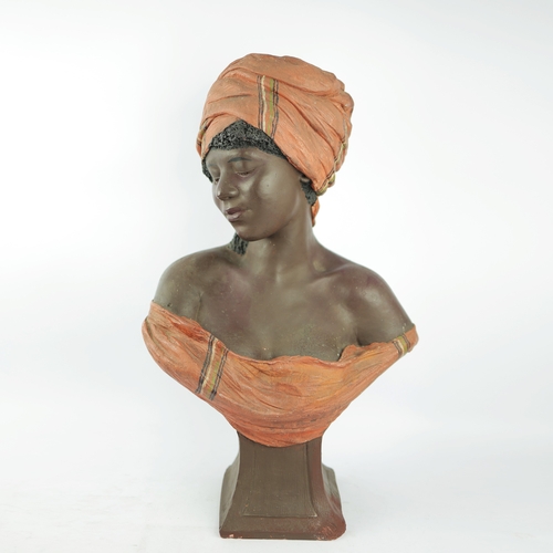 Lot 702       