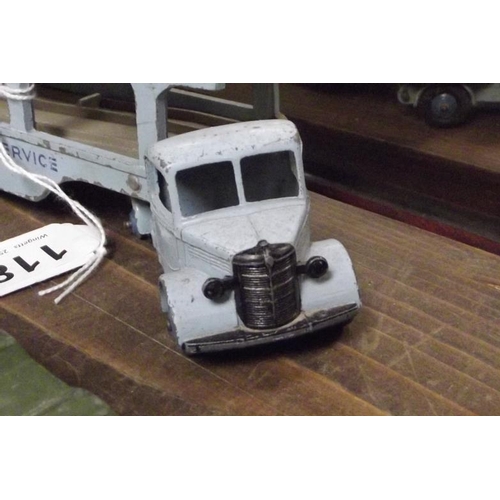118 - Dinky Toys Bedford Pullman Car Transporter, no. 582.