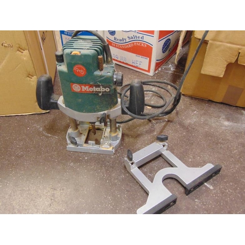 212 - Metabo router.