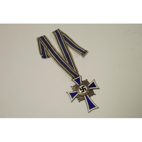 171 - Mothers Cross in silver.