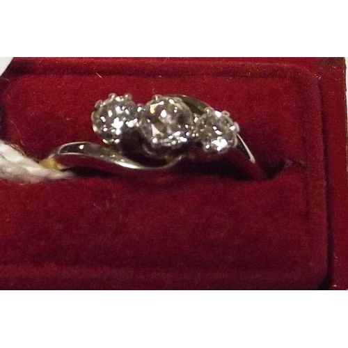 178 - 18 ct. yellow gold three-stone diamond ring, approximately 0.30 ct., size N/M, 2.1 g.