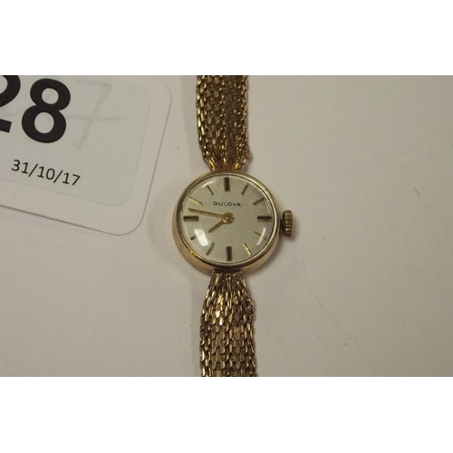 28 - Bulova 9 ct. yellow gold cased ladies wristwatch on 9 ct. yellow gold flexible link bracelet, approx... 