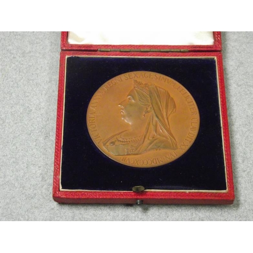 23 - Cased Victorian Diamond Jubilee bronze medal.