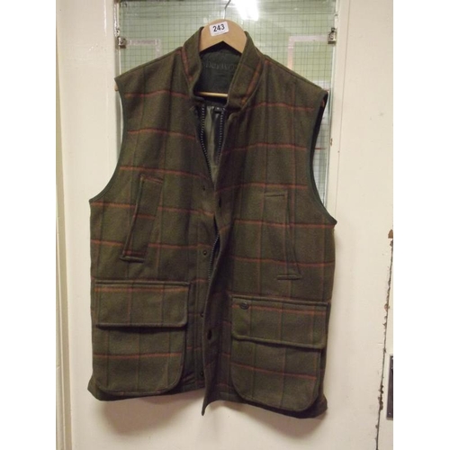 243 - Sherwood Forest tweed gilet, M.