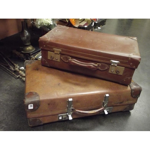 86 - Vintage Revelation suitcase, and one other.