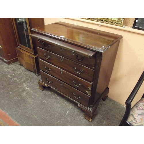 359 - George III mahogany dwarf chest, moulded top above brushing slide and four long graduated drawers wi... 